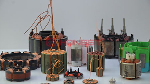 怎樣選擇合適的電機(jī)繞線機(jī)設(shè)備？