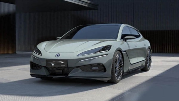 比亞迪騰勢Z9GT電機技術革新，引領未來出行新風尚