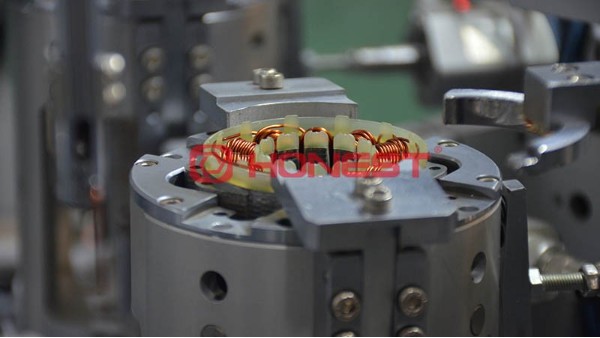 定子繞線機(jī)的精度、槽滿率與線傷控制