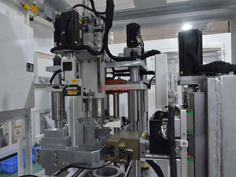 主驅(qū)電機(jī)自動(dòng)生產(chǎn)線